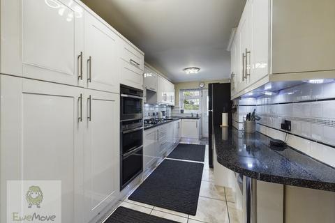 24 Brompton Farm Road, Strood, Rochester, ME2 3QY