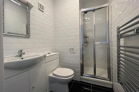 Studio to rent, Surfpod Apartments, Newquay TR7