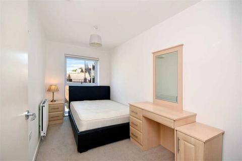 2 bedroom apartment to rent, Recovery Street, Tooting