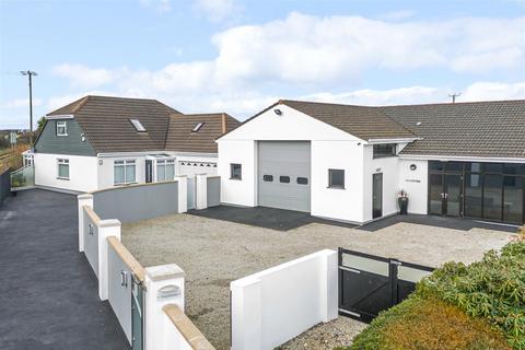 4 bedroom detached bungalow for sale, Newquay Road, St Columb Road TR9