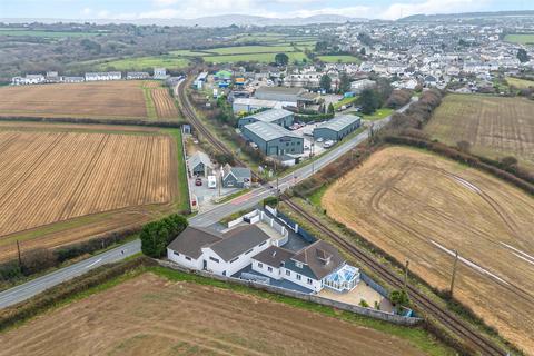 4 bedroom detached bungalow for sale, Newquay Road, St Columb Road TR9