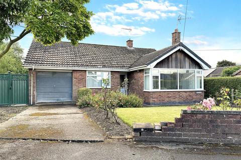 2 bedroom detached bungalow for sale, Station Close, Collingham, Newark