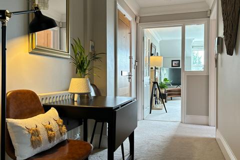 Flat 5, Berkley House, 157 Birmingham Road, Sutton Coldfield, B72 1LX