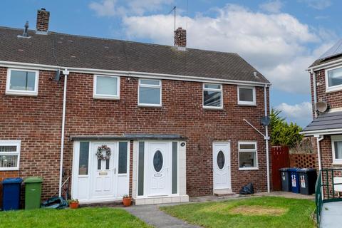 3 bedroom end of terrace house to rent, Brisbane Avenue, South Shields NE34