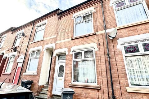 3 bedroom terraced house to rent, Eggington Street, North Evington, Leicester