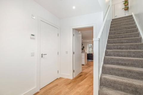 3 bedroom semi-detached house for sale, Queens Drive Lane, Queens Park, Glasgow