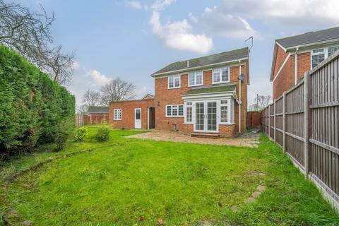 4 bedroom detached house for sale, Barber Drive, Cranleigh, GU6