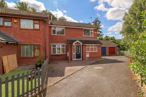 3 bedroom semi-detached house for sale, Hailey Avenue, Loughborough, LE11