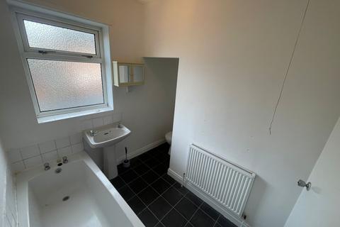 3 bedroom terraced house to rent, Ingsfield Lane, Bolton-upon-dearne