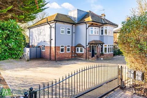 5 bedroom detached house for sale, Nazeing Road, Nazeing