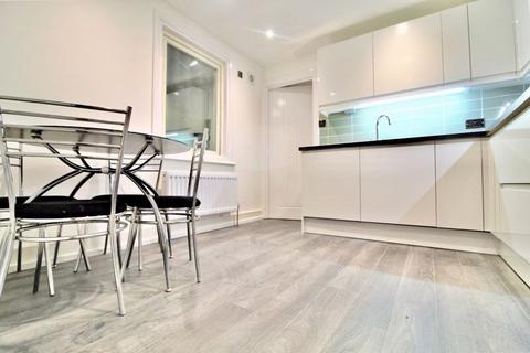 1 bedroom flat to rent, Ridley Road, London SW19