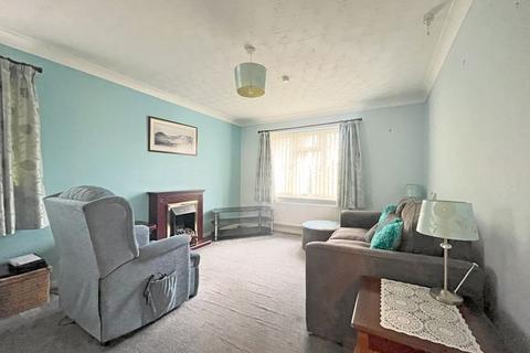 1 bedroom retirement property for sale, Hucclecote Road, Gloucester