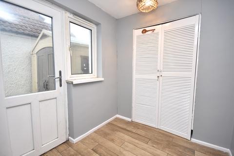 3 bedroom end of terrace house to rent, Aylesbury HP19