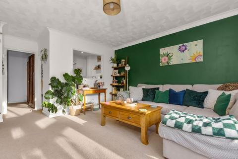 3 bedroom end of terrace house for sale, Rectory Road, Havant