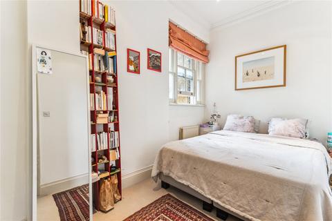 3 bedroom apartment to rent, London SW7