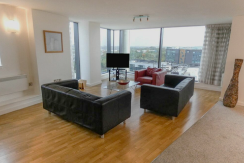 3 bedroom apartment to rent, Baltic Quay, Mill Road, Gateshead Quayside