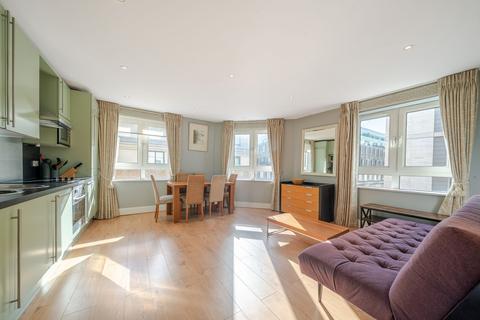2 bedroom flat to rent, Pepys Street, London