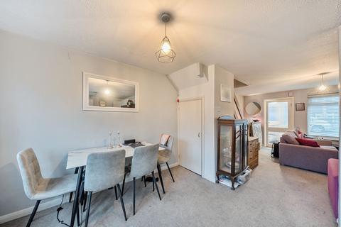 3 bedroom terraced house for sale, Park Close, Reading RG4