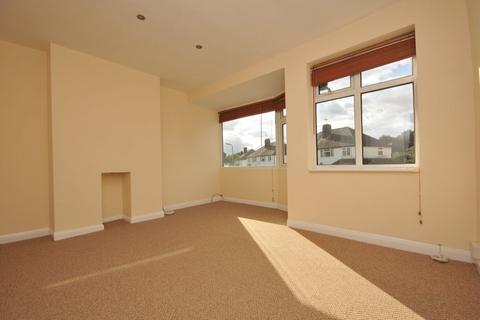 2 bedroom apartment to rent, Barnesdale Crescent, Orpington BR5