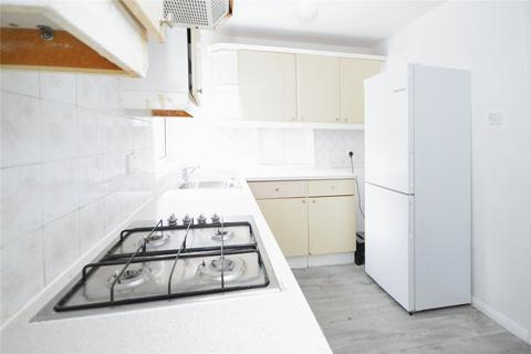 2 bedroom flat to rent, Heathside, Hounslow TW4