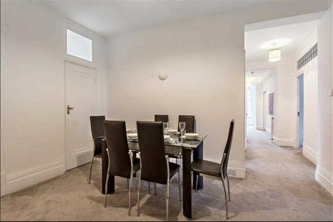 5 bedroom apartment to rent, Strathmore Court, Park Road, NW8