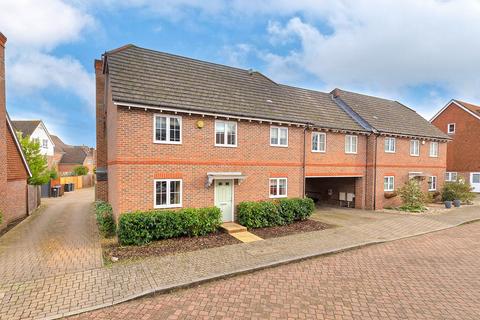 5 bedroom link detached house for sale, Quindell Place, West Malling ME19