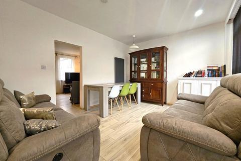 2 bedroom terraced house for sale, Church Street, Durham DL4