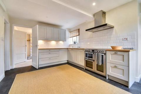 3 bedroom semi-detached house for sale, Claverton Estate, Worcester WR7