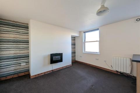 1 bedroom flat to rent, North Marine Road, Scarborough