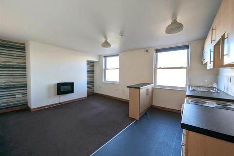 1 bedroom flat to rent, North Marine Road, Scarborough