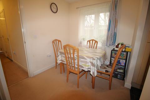 2 bedroom apartment to rent, Bromley Close, East Road, Harlow CM20