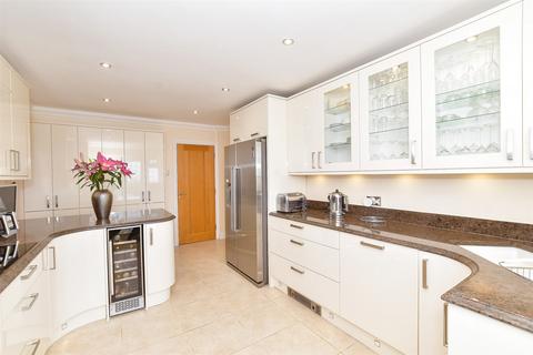 5 bedroom detached house for sale, Crescent Drive North, Woodingdean, Brighton, East Sussex