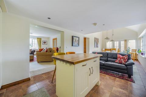 4 bedroom detached house for sale, Copyhold Lane, Winterbourne Abbas, Dorchester