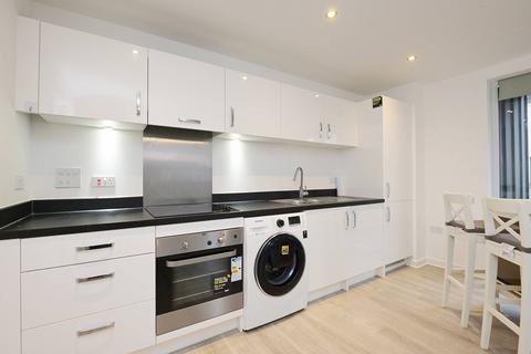 Flat 2, 25 Kingsburgh Crescent, Edinburgh, EH5 1RU