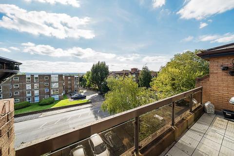 2 bedroom apartment for sale, Andace Park Gardens, Widmore Road, Bromley