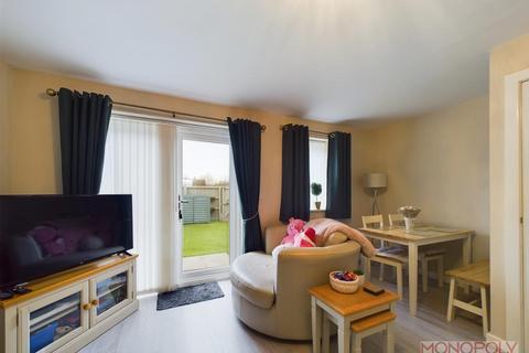 2 bedroom end of terrace house for sale, Shellbark Close, Wrexham