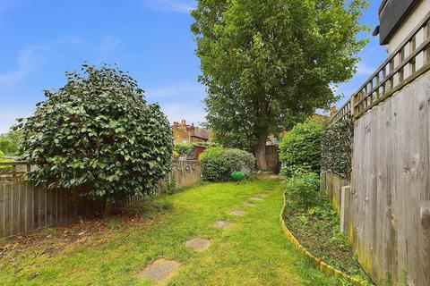 2 bedroom terraced house for sale, Mooreland Road, Bromley BR1