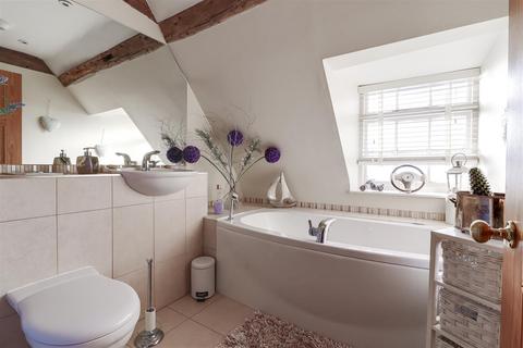 undefined, The Red House, High Street, Buntingford