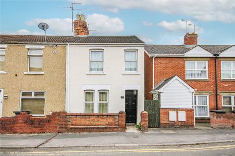 3 bedroom end of terrace house to rent, Summers Street, Swindon SN2