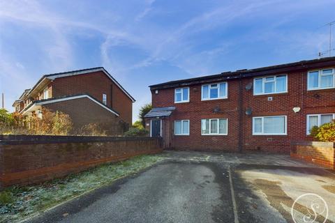 2 bedroom flat to rent, Kingfisher Way, Leeds