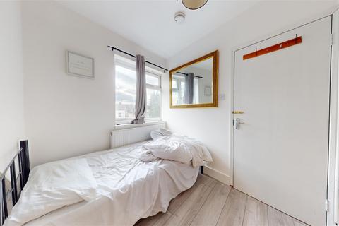 1 bedroom property to rent, High Road, Willesden Green NW10