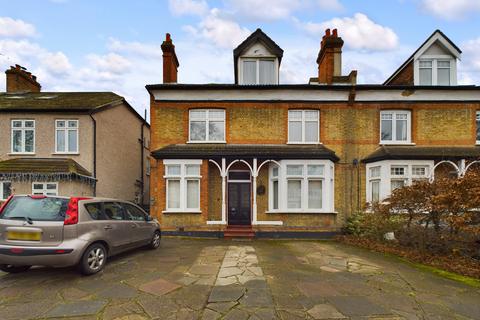 Queen Anne Avenue, Bromley, Kent, BR2