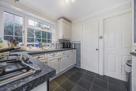 3 bedroom semi-detached house for sale, Cotswold Way, Tilehurst, Reading