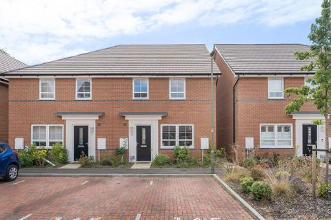 3 bedroom semi-detached house for sale, Dovetail Place, Chertsey, KT16