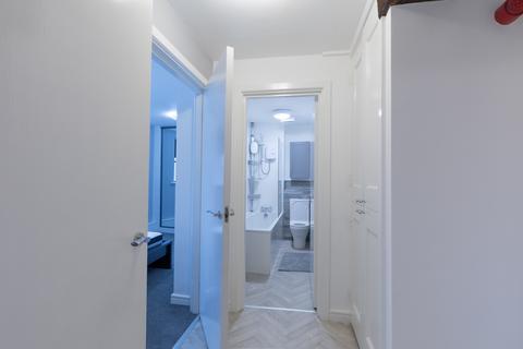 1 bedroom flat to rent, Sparrow Wharf, 32 The Calls, Leeds LS2