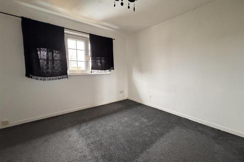 9 Pewsham Road, Swindon, SN2 5EL