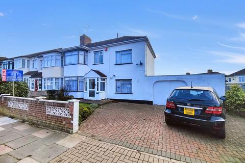 5 bedroom end of terrace house for sale, Shaldon Road, Edgware, HA8