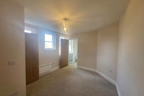 1 bedroom flat to rent, Market Street Sandwich