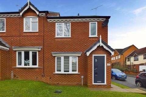 3 bedroom semi-detached house for sale, Millhams Avenue, Lyppard Woodgreen, Worcester, WR4