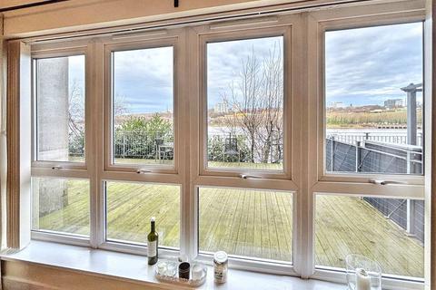 2 bedroom apartment for sale, North West Side, Gateshead, Tyne and Wear, NE8 2BG
